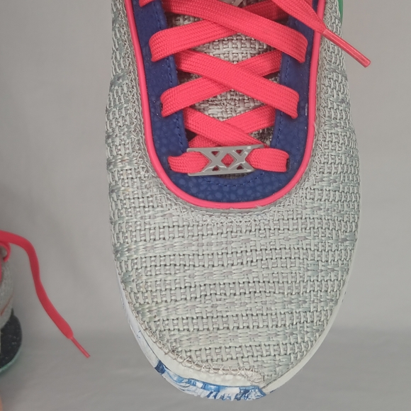 Nike - Picture 11 of 11